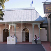 キャステル 身軽に楽しもう!東京ディズニーランドのコインロッカーの料金・サイズ・場所まとめ!