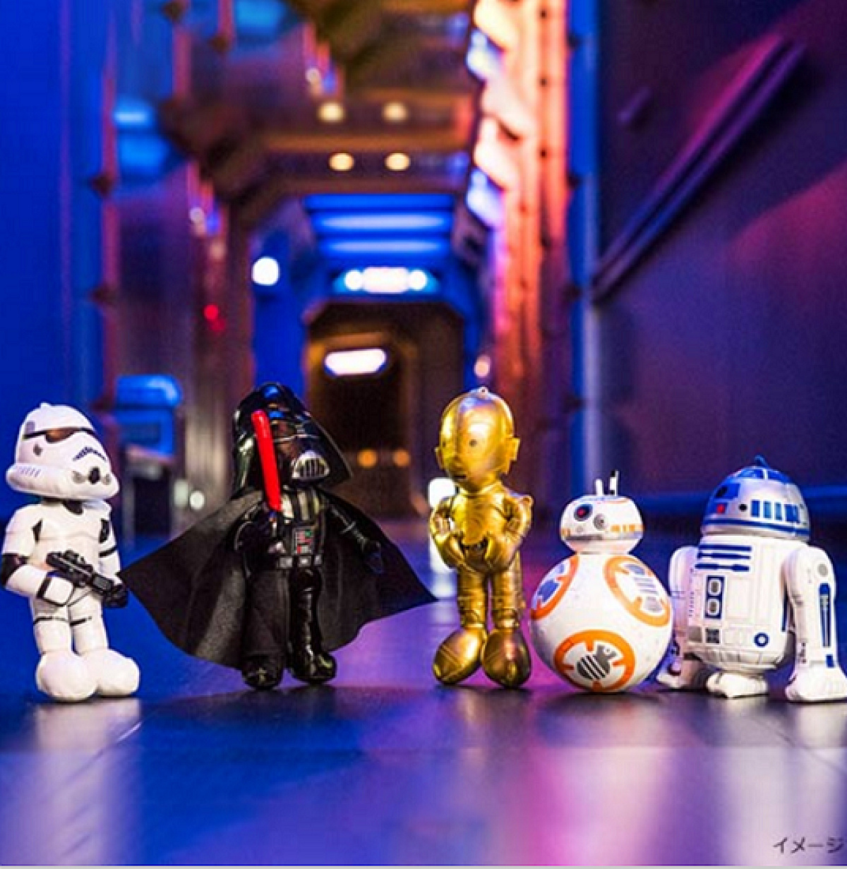 カリフォルニアディズニーピン スターウォーズ C-3PO＆kidsイウォーク カリフォルニアディズニー スターウォーズ R2D2 C3PO の