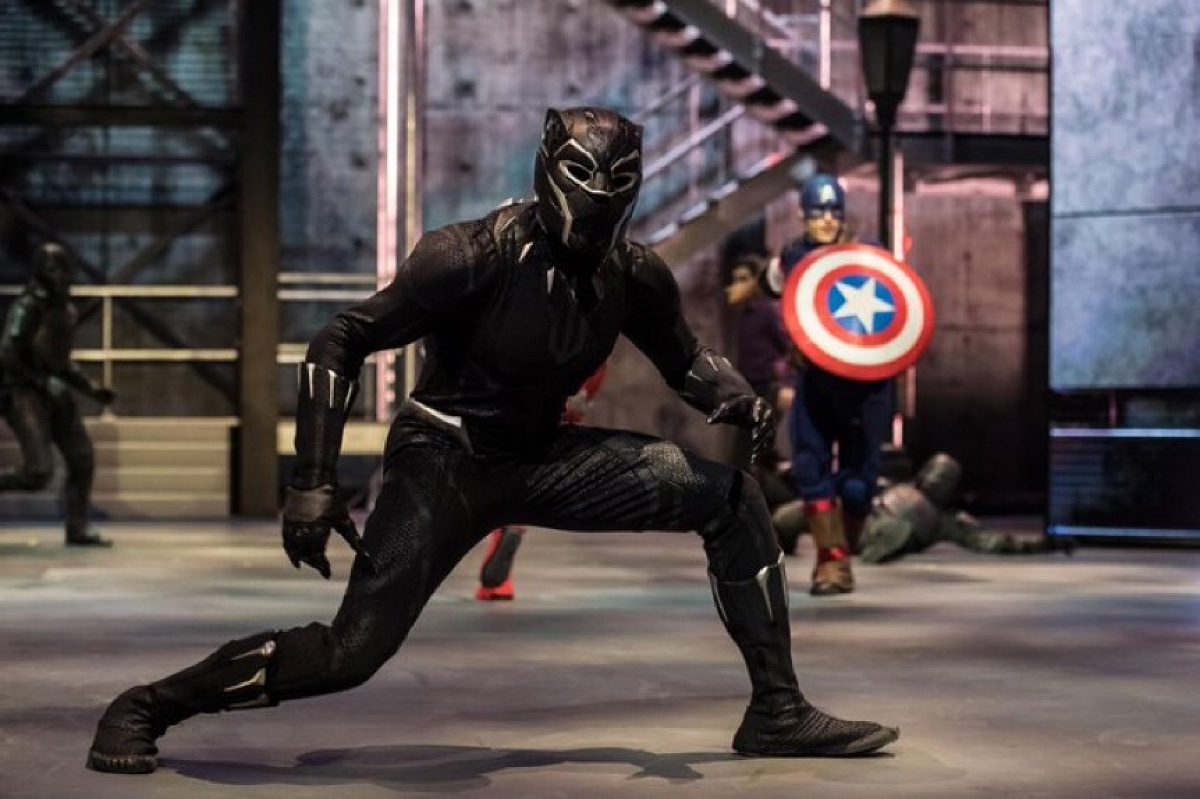 アベンジャーズ　キャプテン　アメリカ　ソー　ブラックパンサー　オマケ付き ディズニーランド・パリのブラックパンサー| キャステル | CASTEL