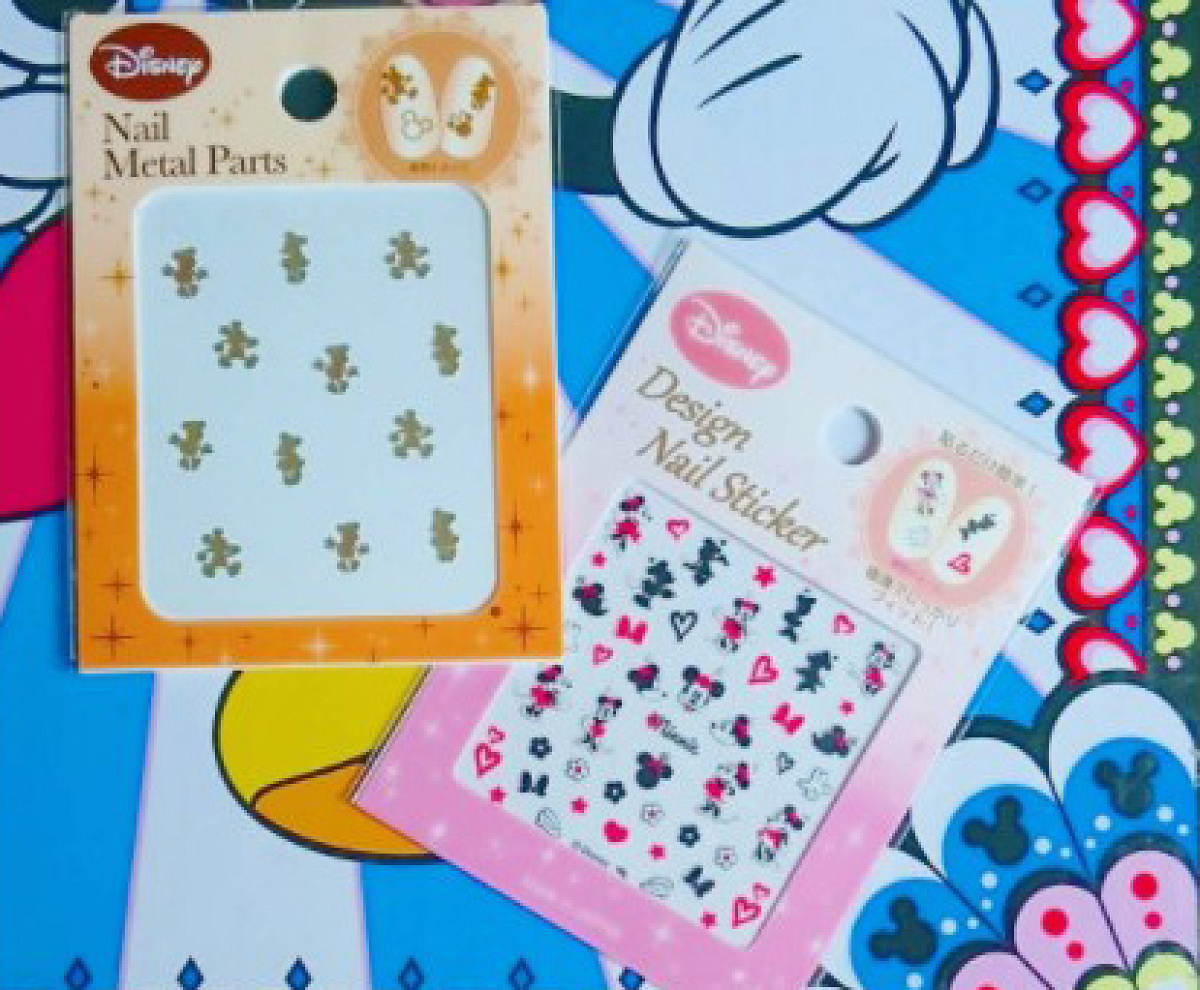 100円ショップのディズニーネイルシール| キャステル | CASTEL