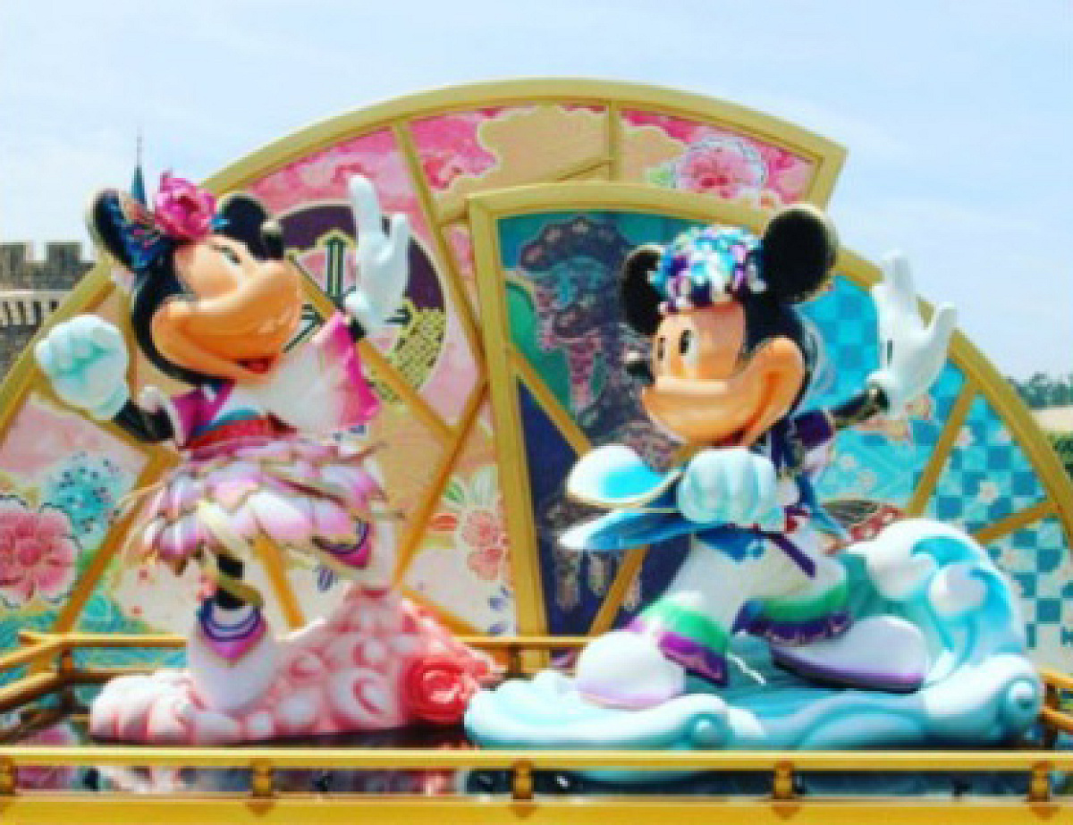 ディズニー夏祭りのミッキーとミニーのフォトロケーション| キャステル