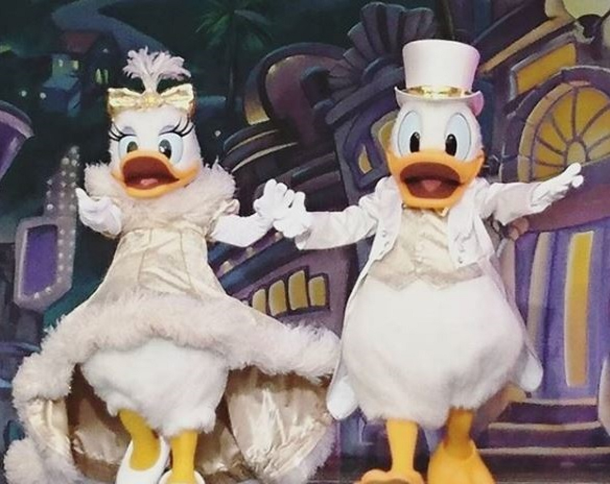 ドナルド＆デイジーも| キャステル | CASTEL ディズニー情報