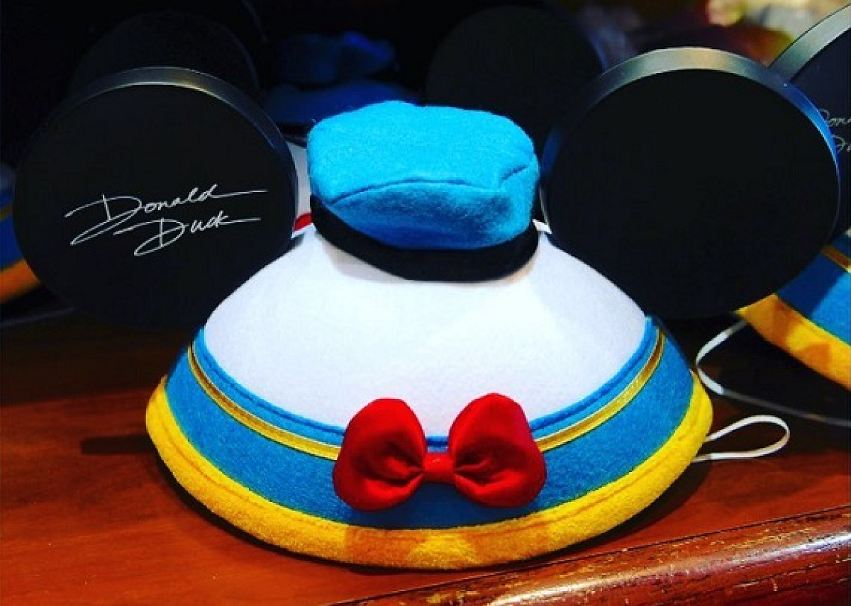 ドナルドのイヤーハット| キャステル | CASTEL ディズニー情報