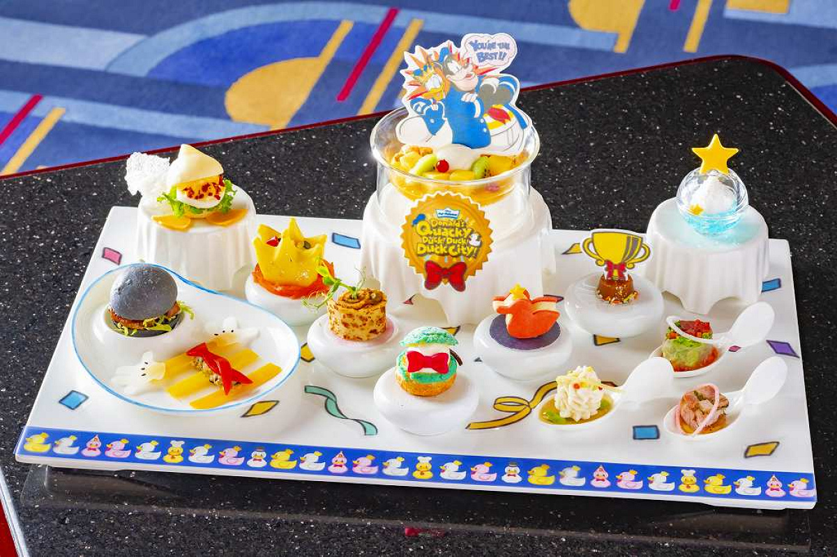 ドナルドのクワッキー・ダック！ダック！ダックシティ！　プレミアムスウィーツセット