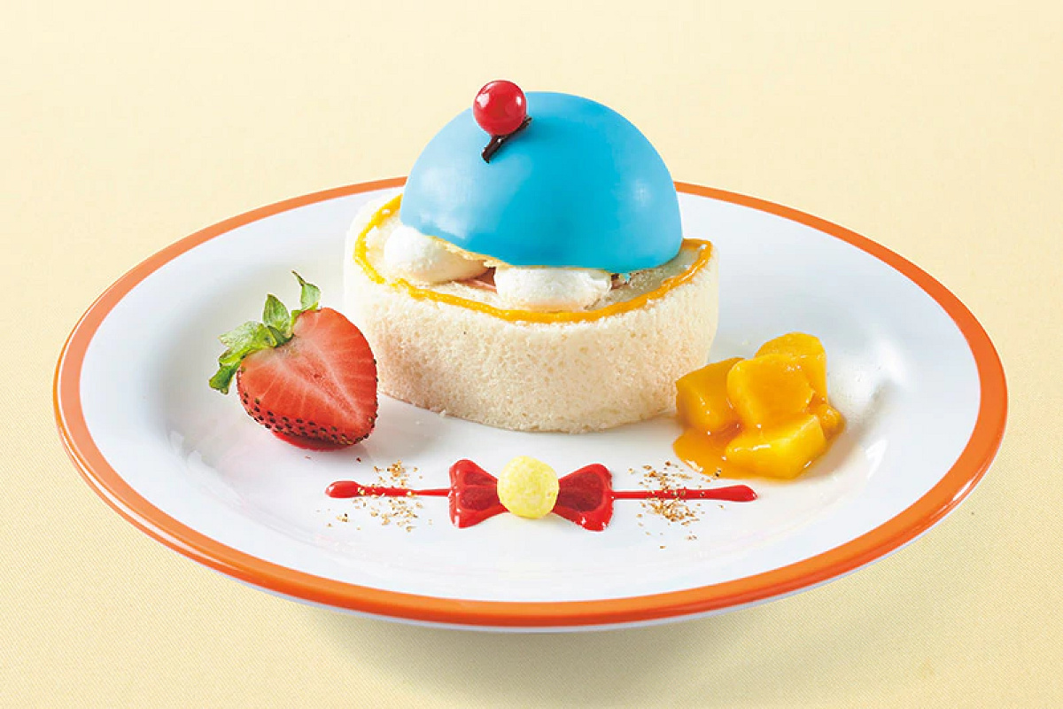 ドラえもんの通りぬけフープケーキ ～パイナップルムース添え