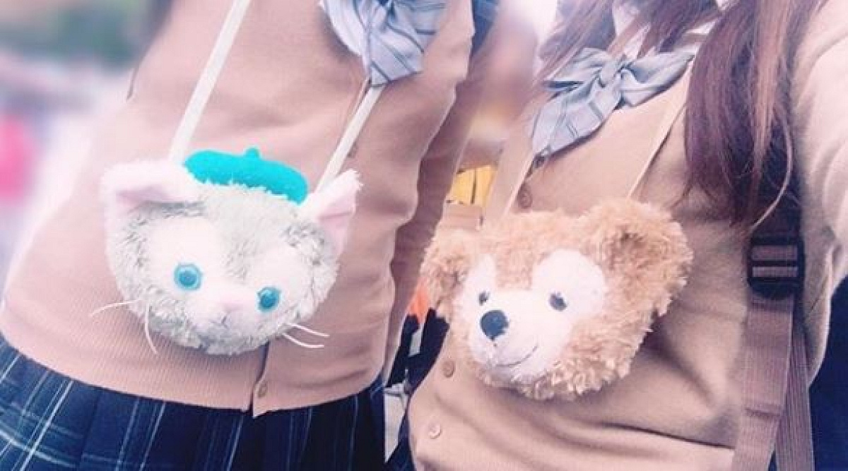 ダッフィー＆ジェラトーニの制服コーデ| キャステル | CASTEL