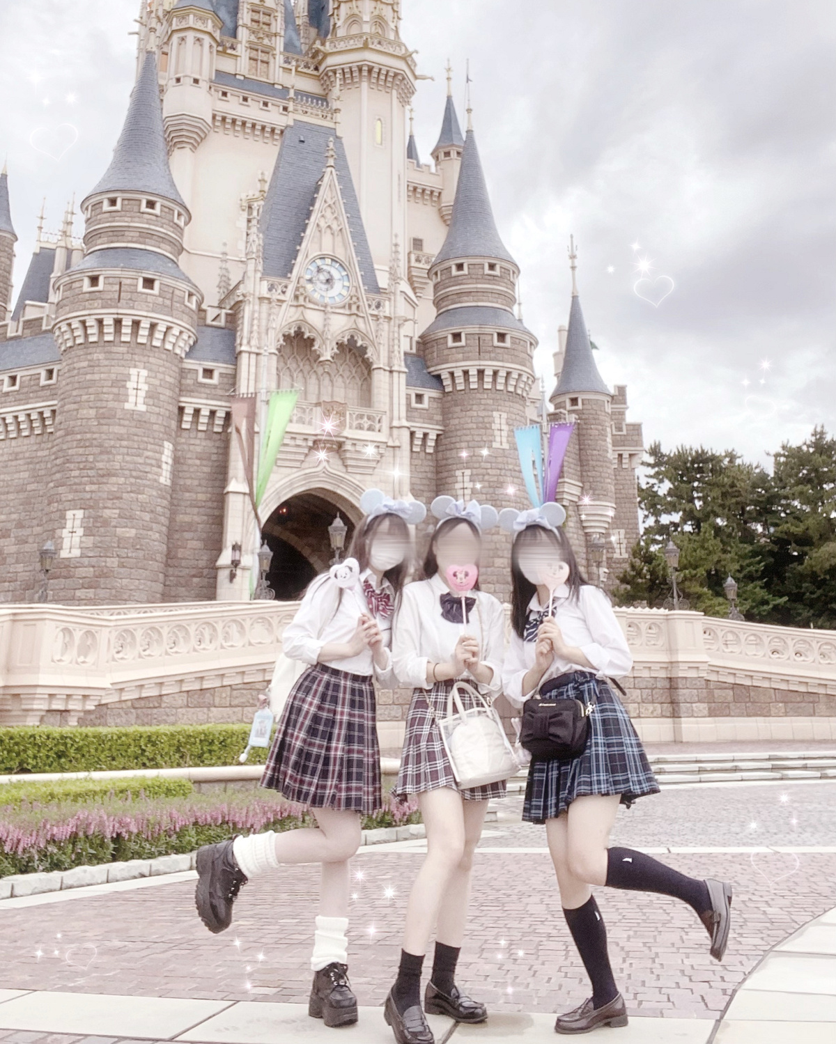 カラーチェック制服| キャステル | CASTEL ディズニー情報