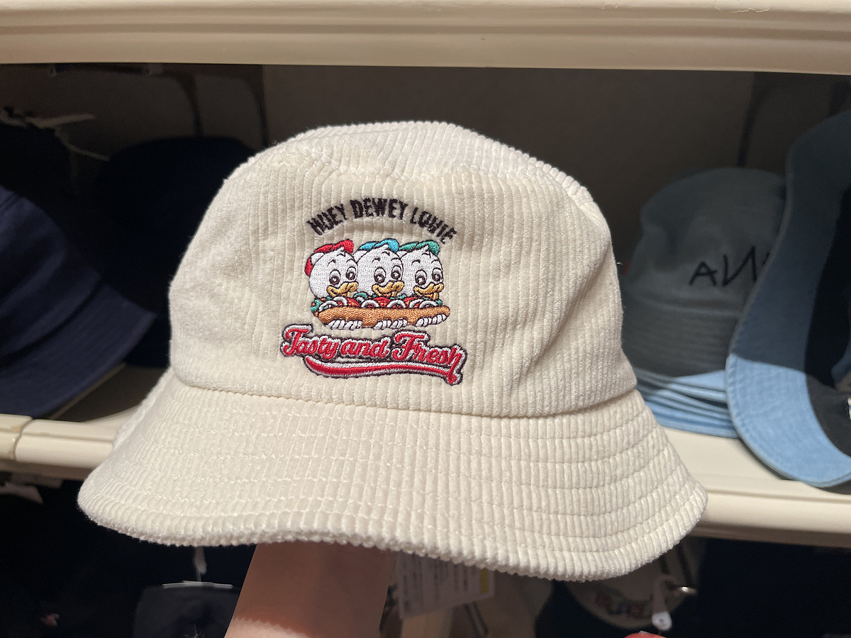 東京ディズニーリゾート ヒューイ・デューイ・ルーイ バケットハット ヒューイ・デューイ・ルーイのコーデュロイバケットハット| キャステル