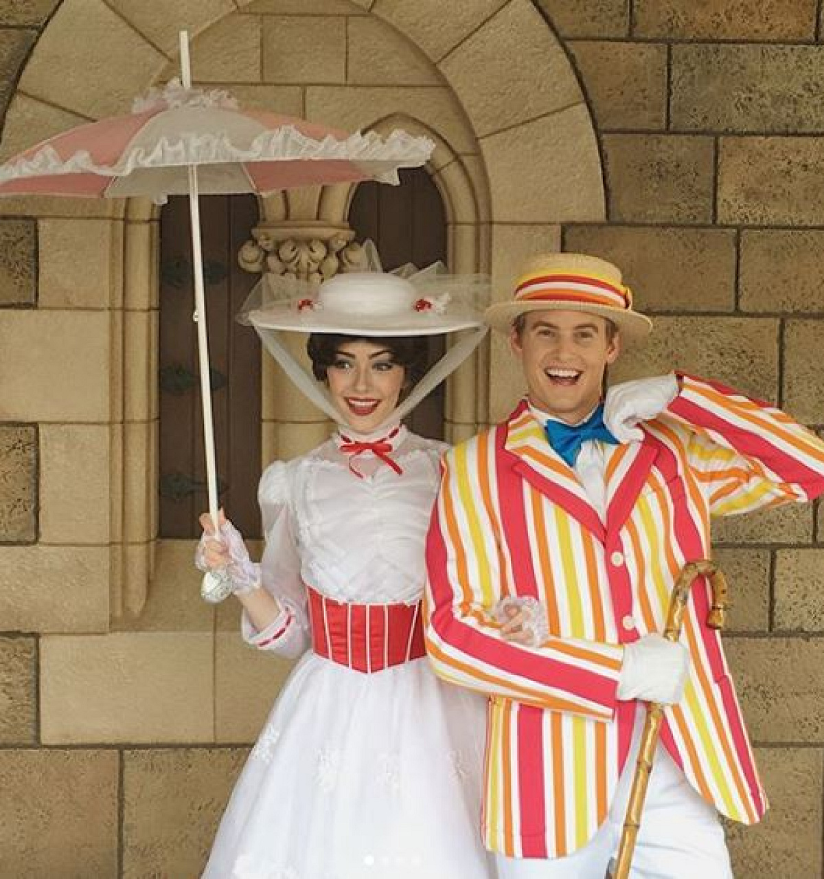 完売】メリー・ポピンズ＆バート マグカップセット 60th ディズニー