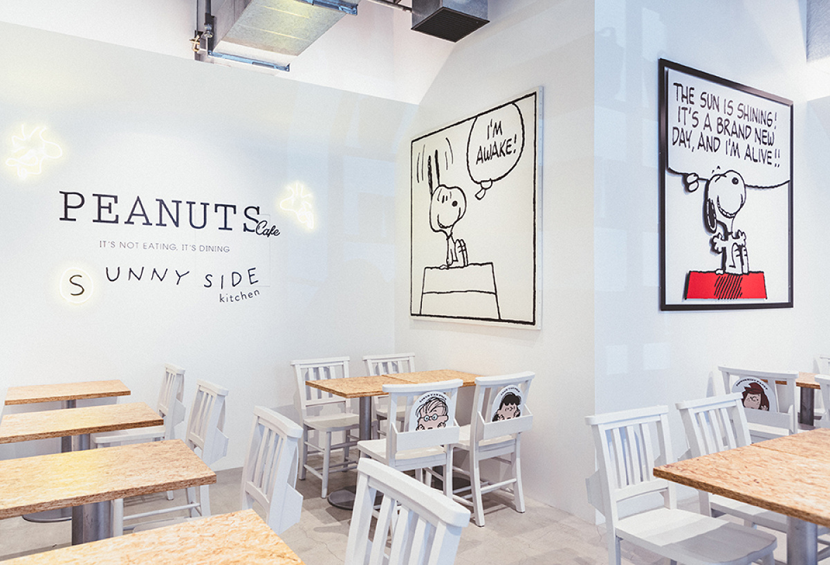 PEANUTSCAFE　店内の様子