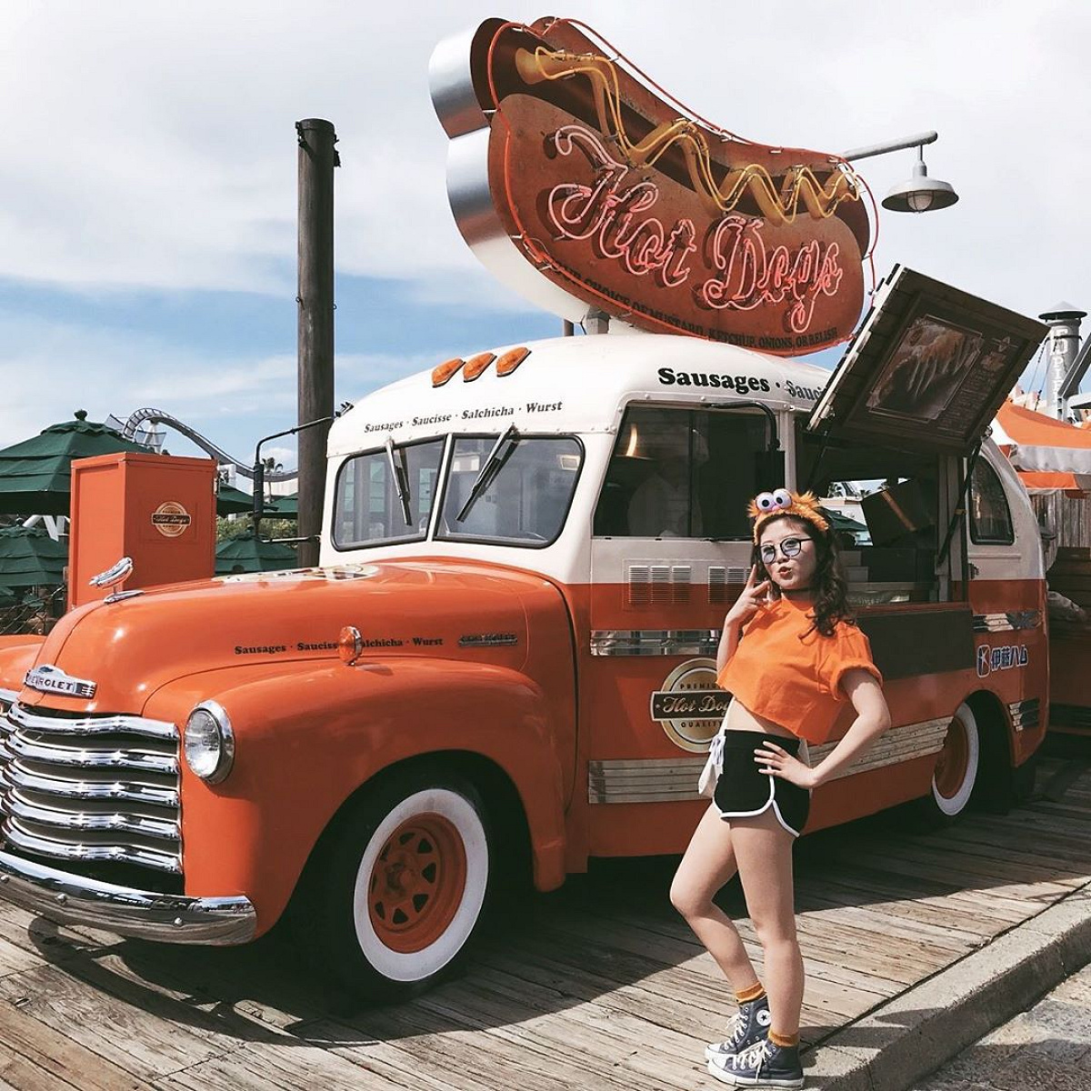 USJ ONE PIECE Tシャツ⭐︎ショートパンツ　お揃いコーデ ペアルック専門】【2025年最新】ユニバでおすすめの双子コーデ20