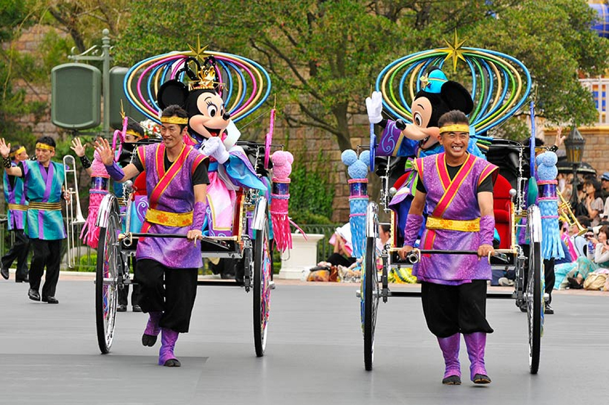 ディズニーランドの七夕グリーティング