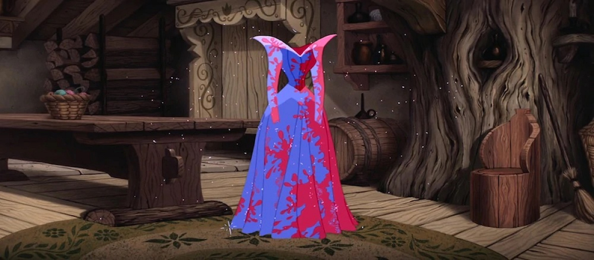 色が変わるドレスは、アニメーターたちが色を決められなかったために誕生