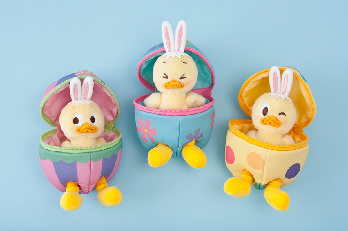 ぬいぐるみバッジ うさピヨ　イースター うさピヨぬいぐるみバッジ| キャステル | CASTEL ディズニー情報