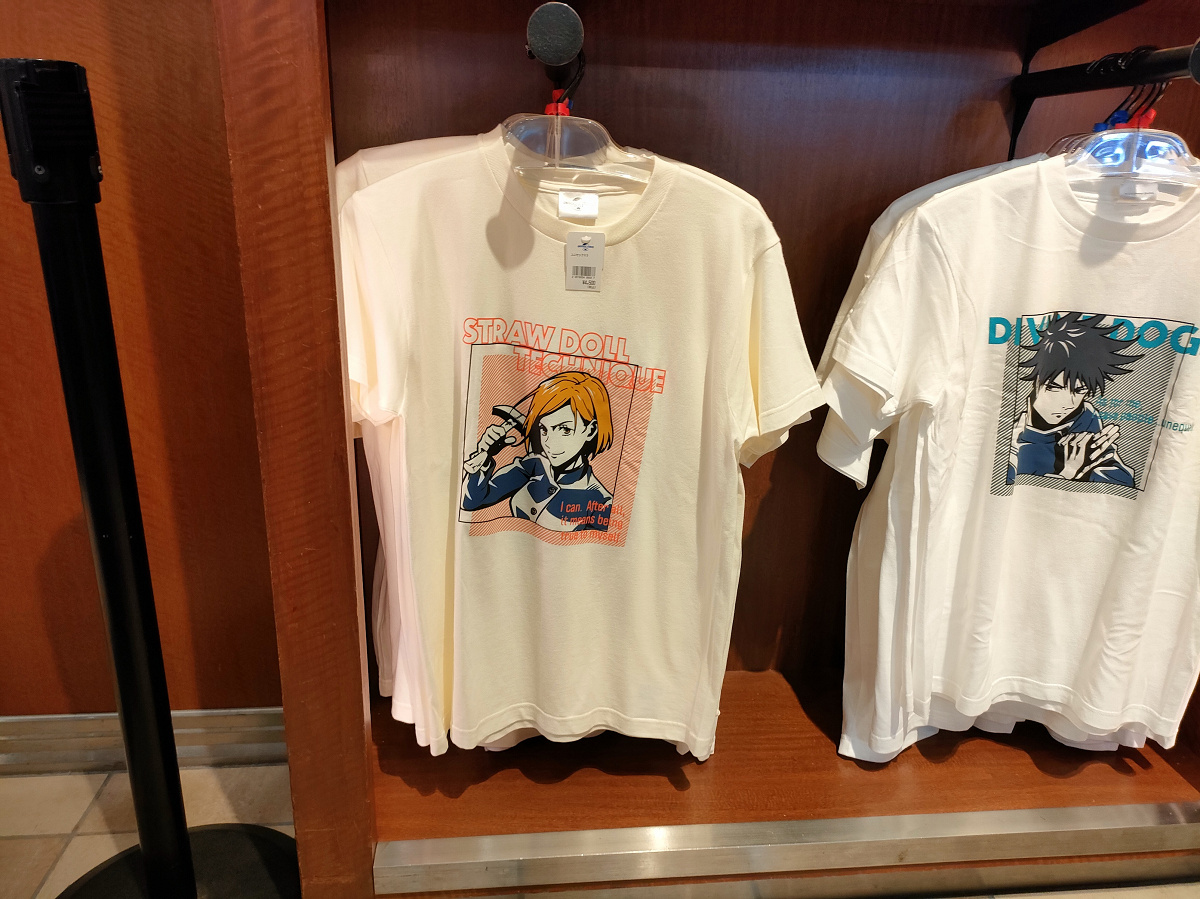 USJ×呪術廻戦コラボグッズ：Tシャツ（釘崎野薔薇）