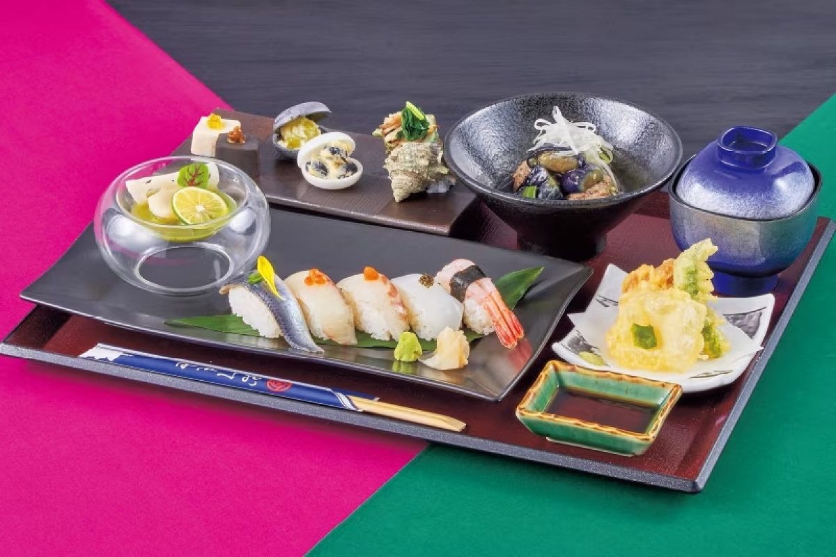 USJ×呪術廻戦コラボレストラン＆フード：寿司と生姜を楽しむ御膳