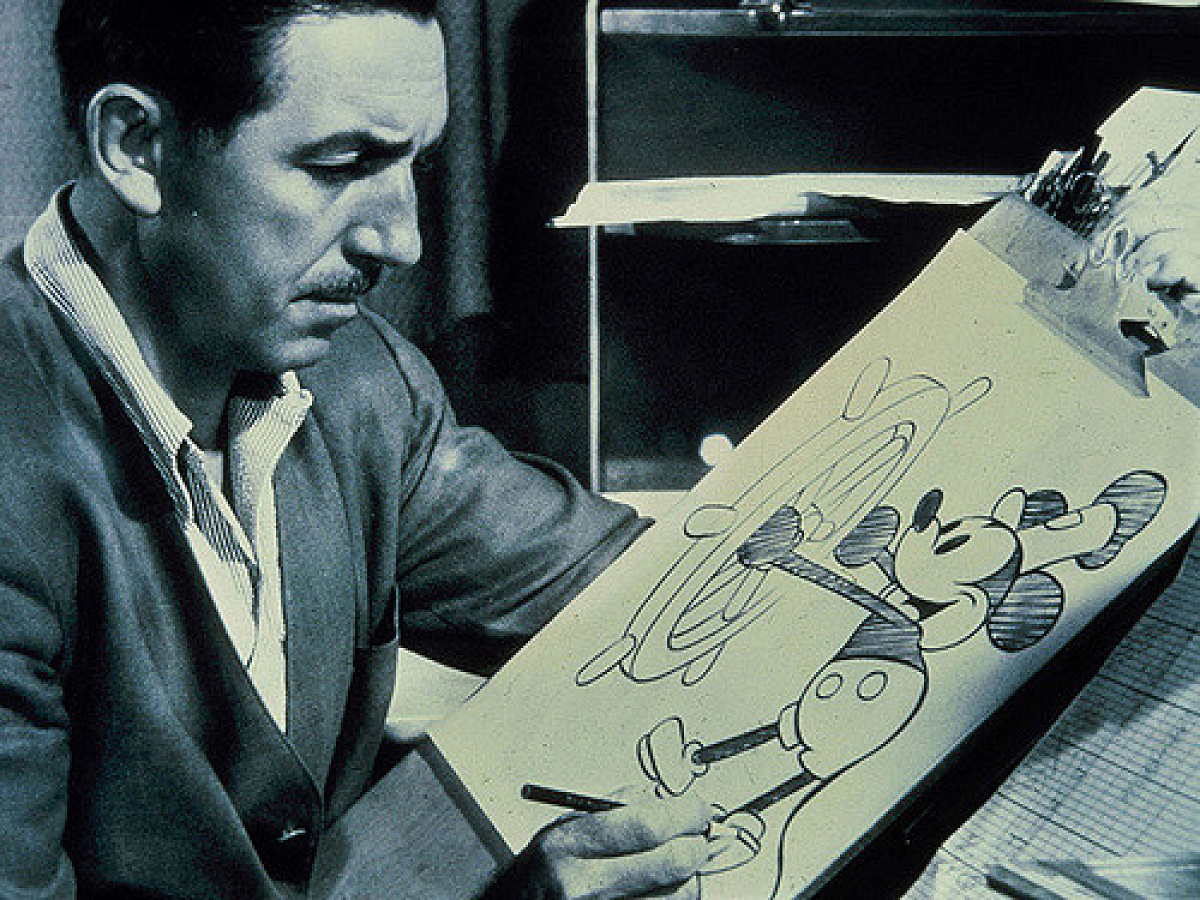 全世界で大人気となったミッキー・マウスを描くウォルト・ディズニー
