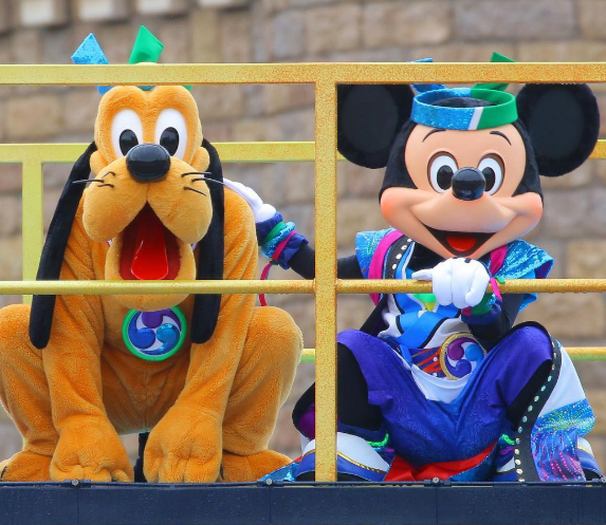 プルートのデビュー当時の名前は？| キャステル | CASTEL ディズニー情報