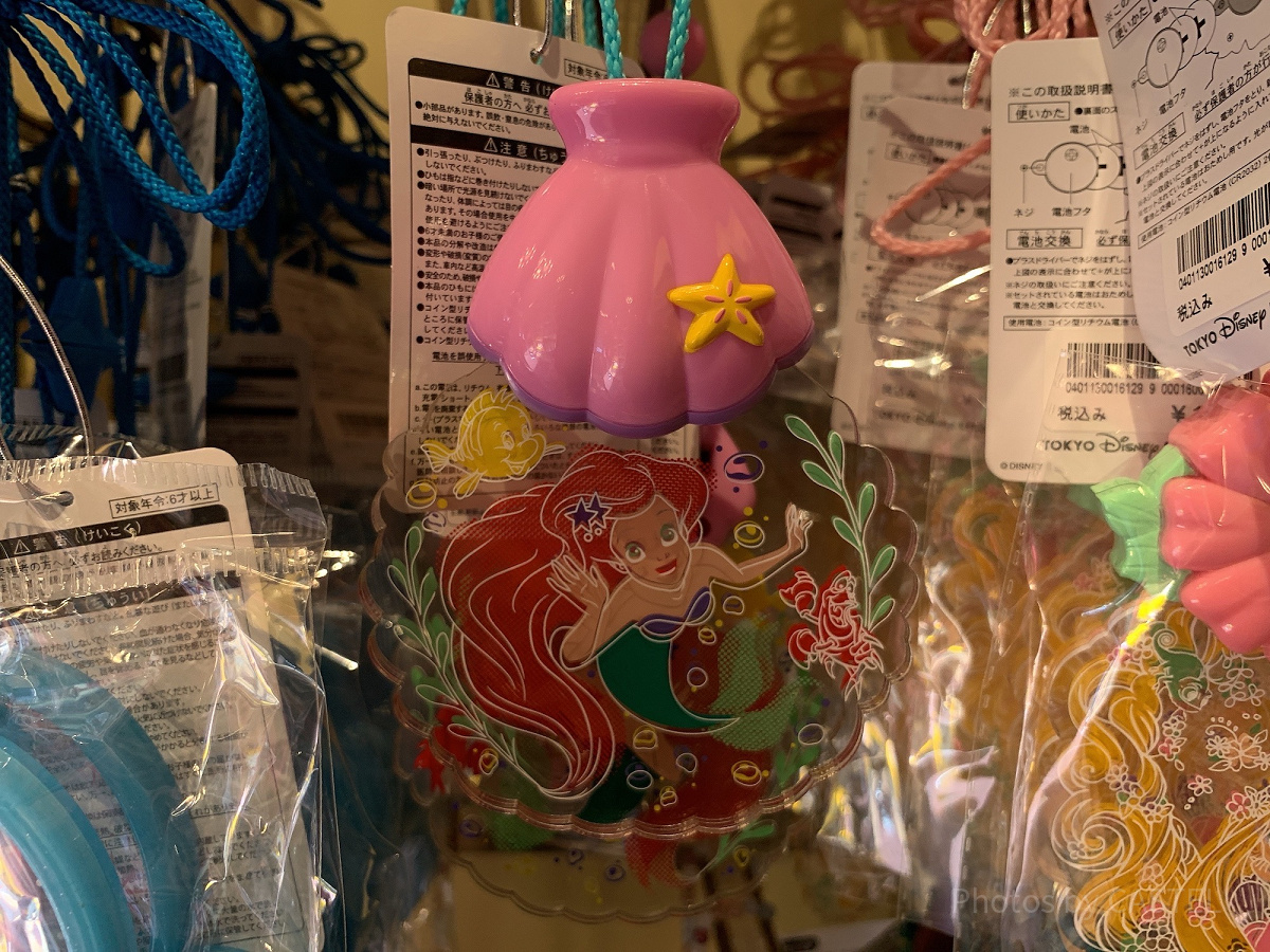 アリエルの光るペンダント| キャステル | CASTEL ディズニー情報