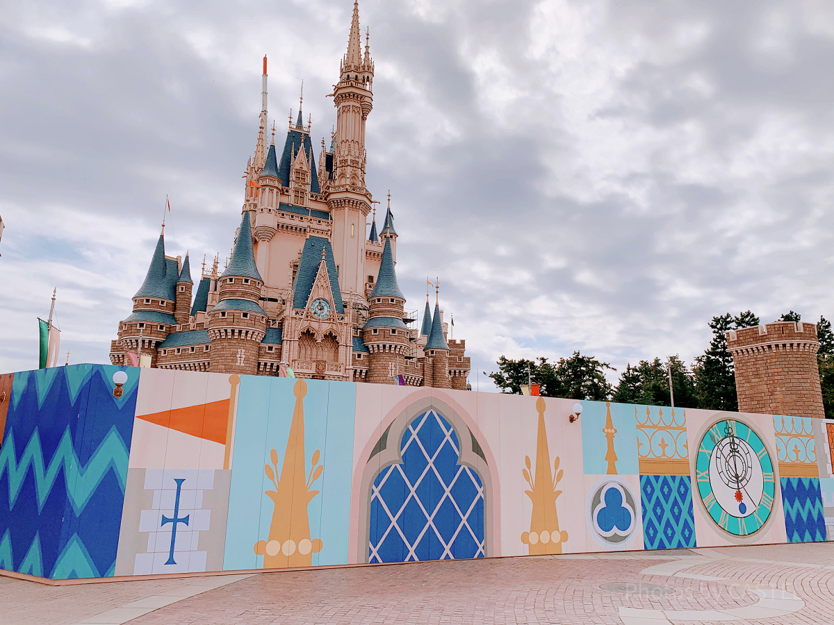東京ディズニーランドのシンデレラ城改修工事| キャステル | CASTEL