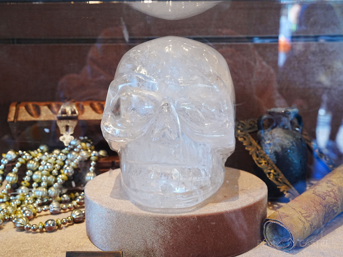 クリスタルスカル