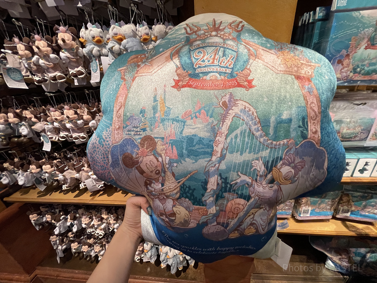 クッション(ディズニーシー24周年グッズ)| キャステル | CASTEL