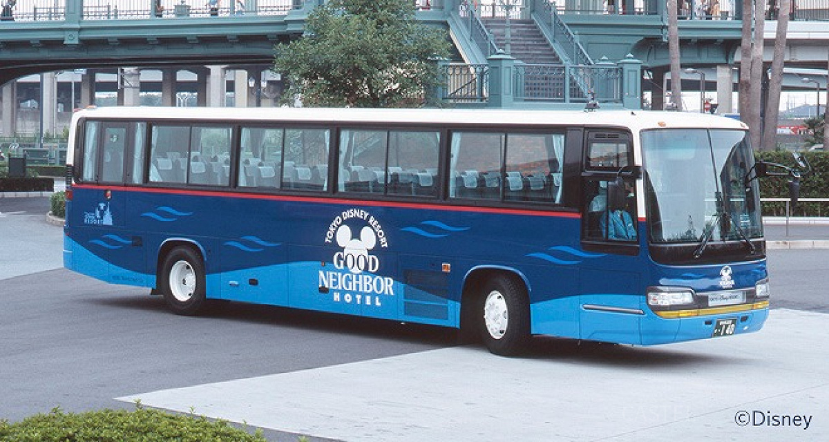 グットネイバーホテルのバス