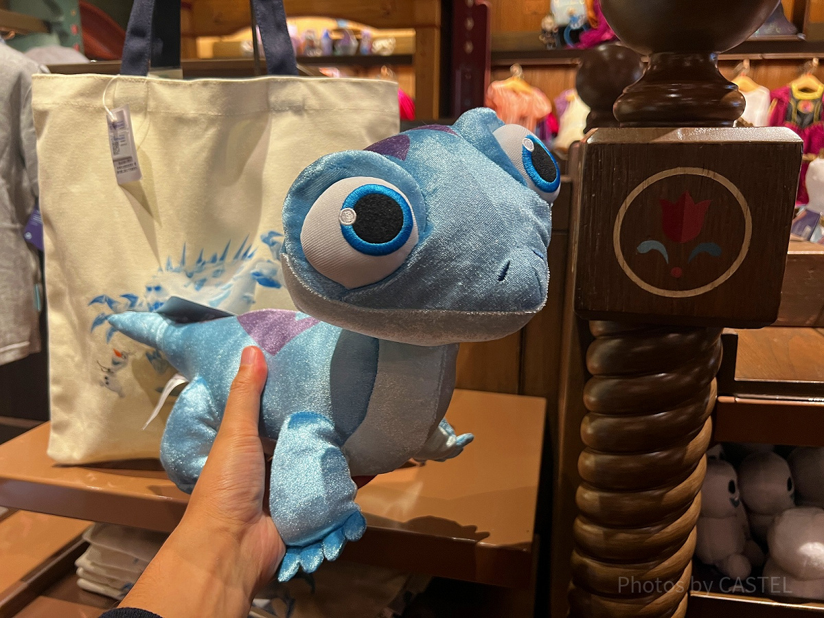 香港ディズニーアナ雪グッズ：ブルーニのぬいぐるみ| キャステル