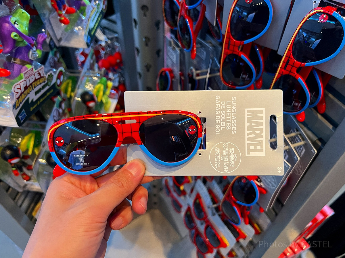 【海外ディズニー限定】Spider-Man スパイダーマン　ゴーグル 香港ディズニーマーベルグッズ：スパイダーマンのサングラス