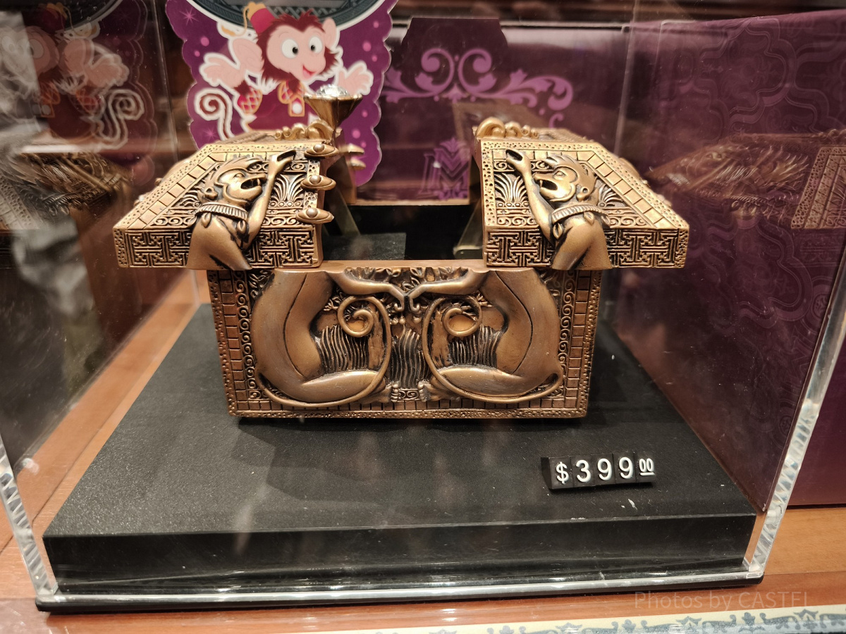 香港ディズニーミスティックマナーグッズ：オルゴール箱型 小物入れ