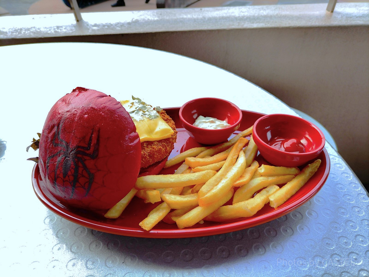 ディズニー　本　料理　海外 DLRで買ったティアナのレシピ本を見てジャンバラヤを作りました