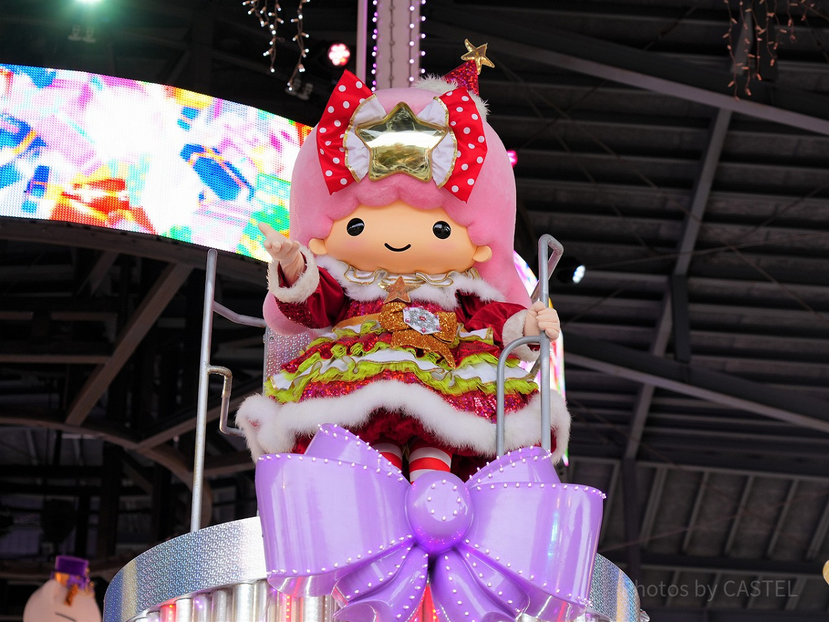 ショーに登場したララ／ハーモニーランド| キャステル | CASTEL