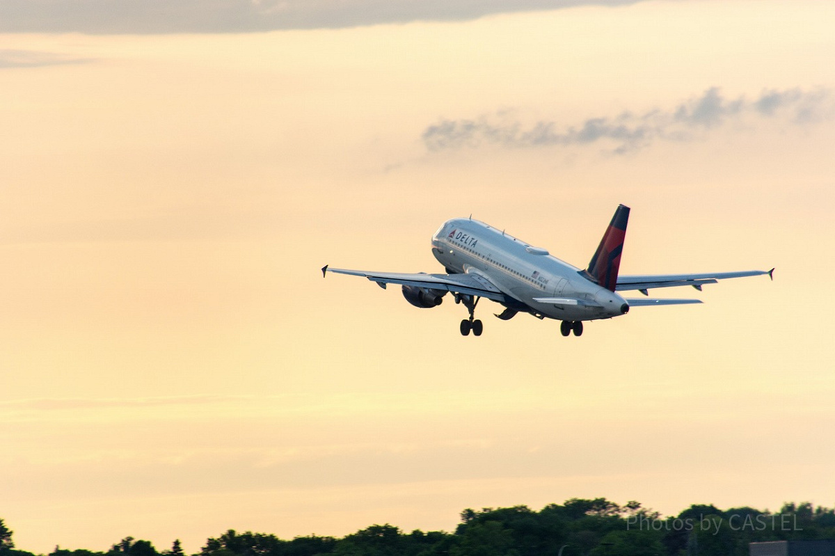 USJに飛行機で行こう！