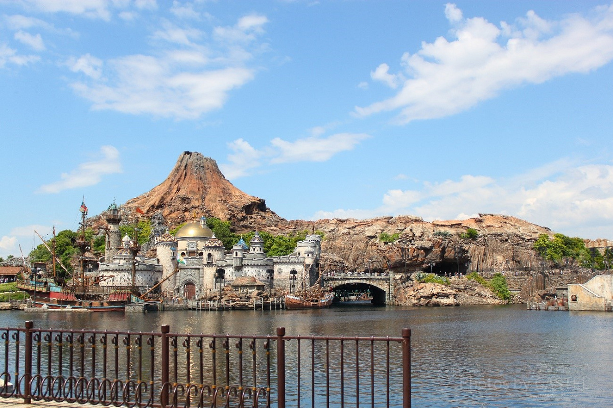 メディテレーニアンハーバー| キャステル | CASTEL ディズニー情報