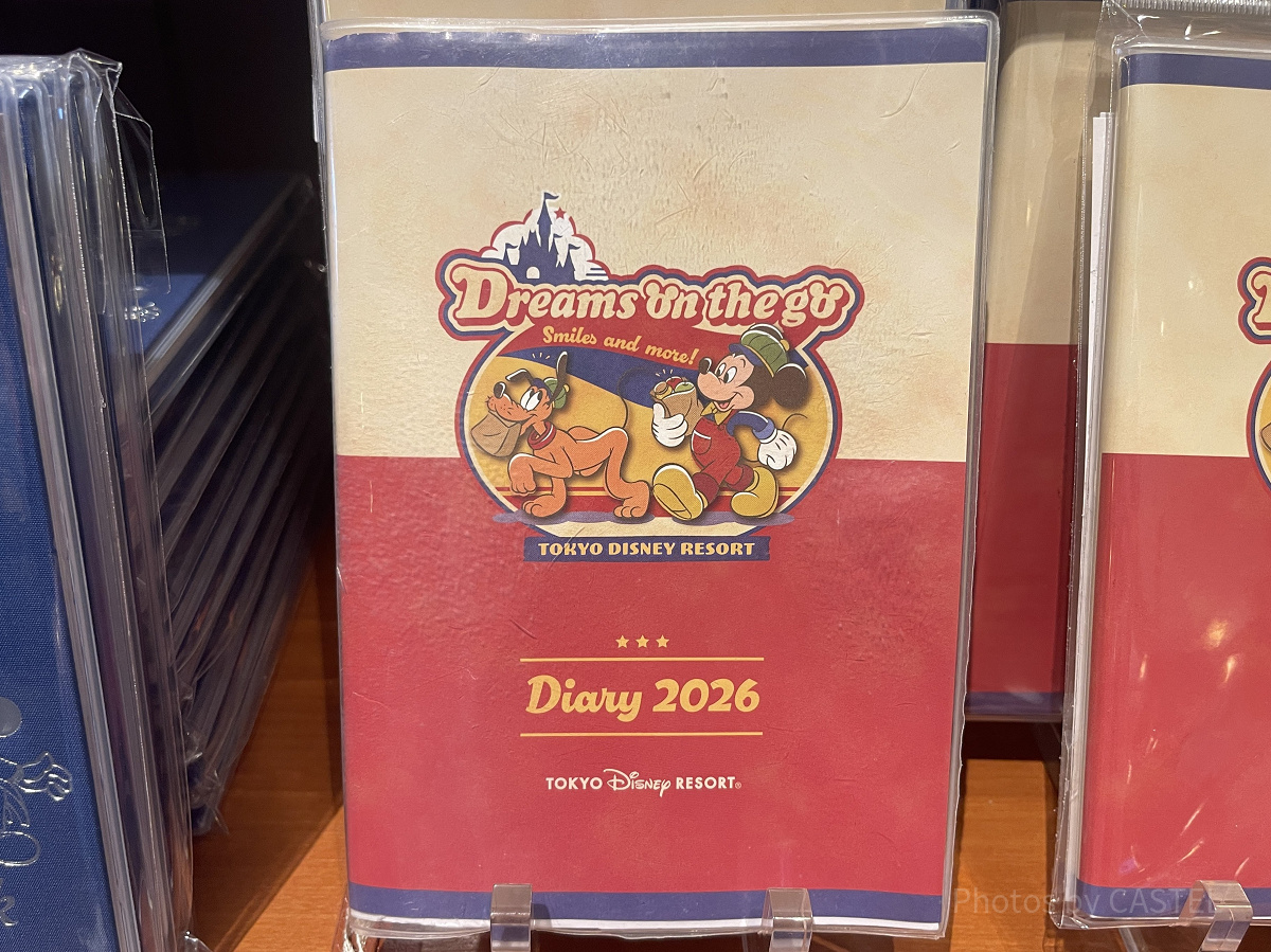 ミッキーマウスと仲間たち（イラスト）デザインの手帳