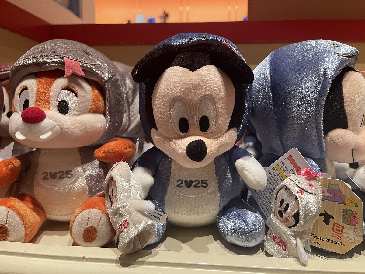 ミッキーぬいぐるみ(ディズニーお正月グッズ2025)| キャステル