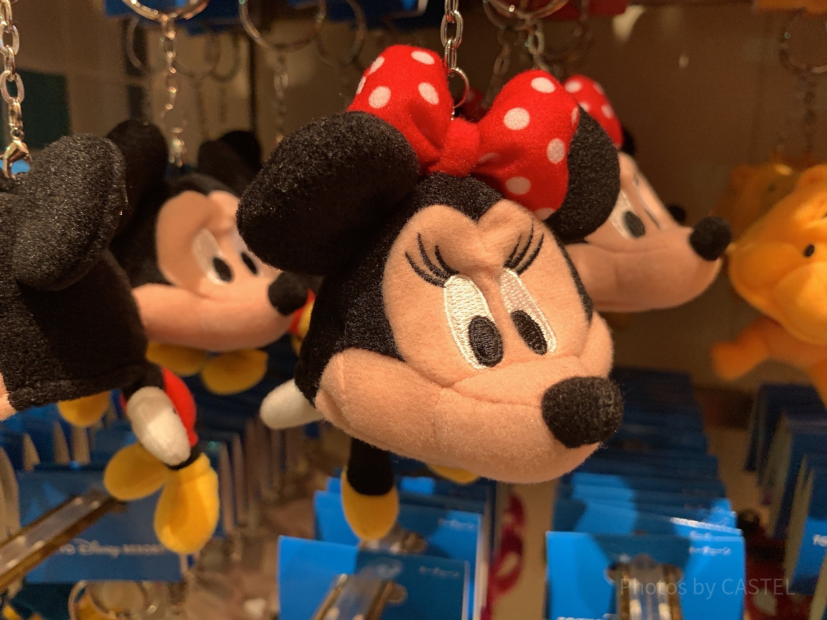 ミニーのファンキャップキーチェーン| キャステル | CASTEL ディズニー情報