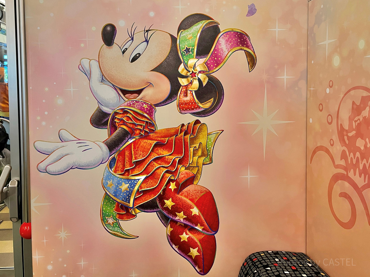 ミニーマウスのコスチューム（イラスト）| キャステル | CASTEL
