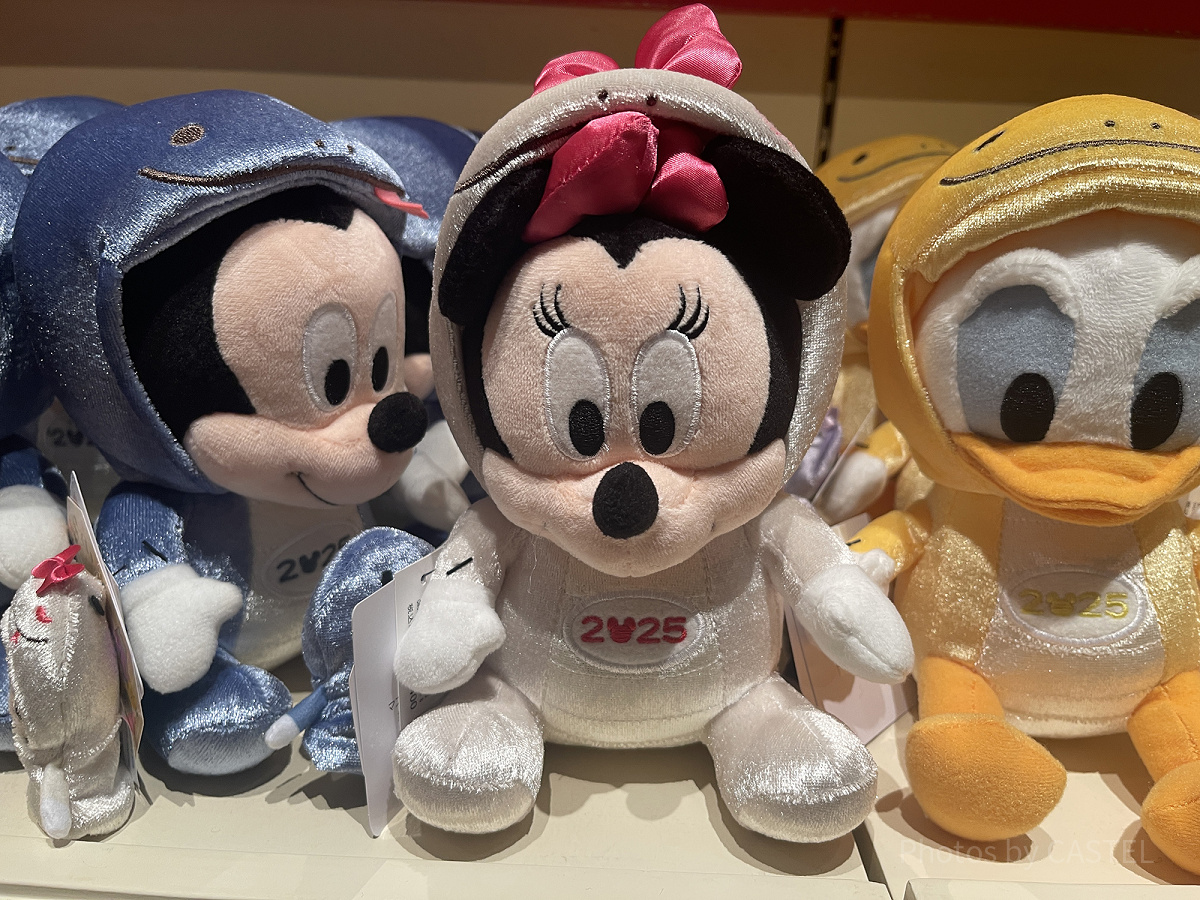 ミニーぬいぐるみ(ディズニーお正月グッズ2025)| キャステル