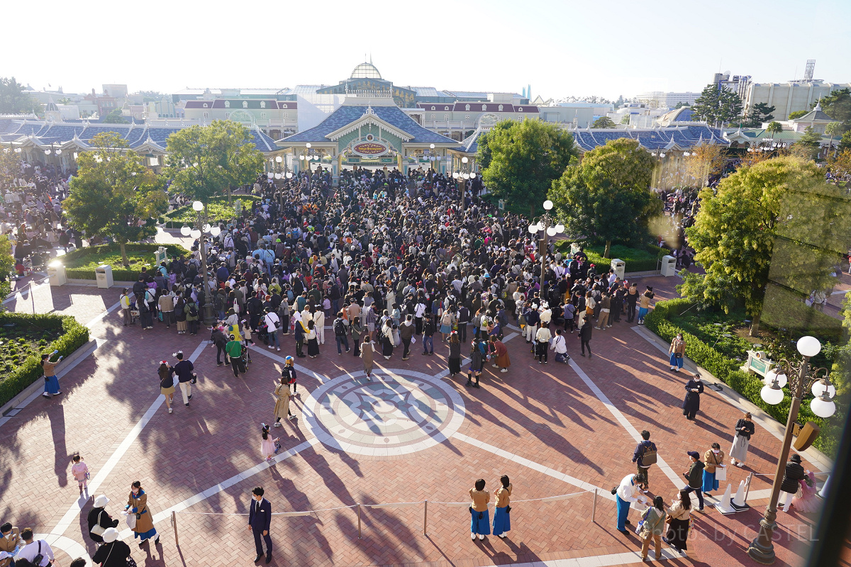 11月ディズニーランド混雑レポ：ハッピーエントリーの待ち列(7:50頃