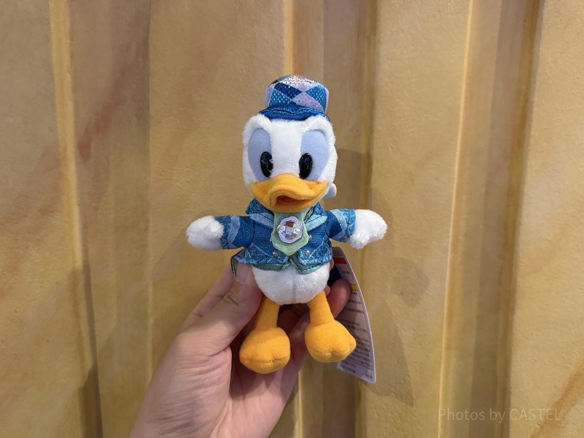 ドナルドぬいぐるみバッジ(ディズニーシー25周年グッズ)| キャステル