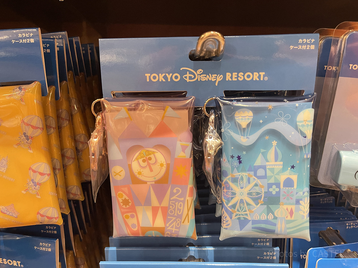 カラビナ付きポーチ