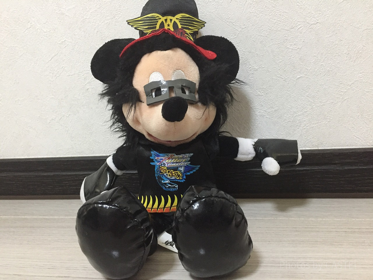 ロックンローラーミッキーぬいぐるみ| キャステル | CASTEL ディズニー情報