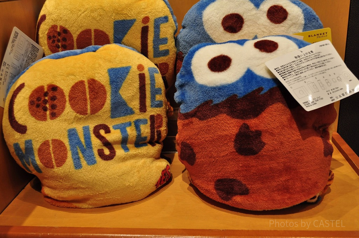セサミストリート「クッキーモンスター」のブランケット| キャステル