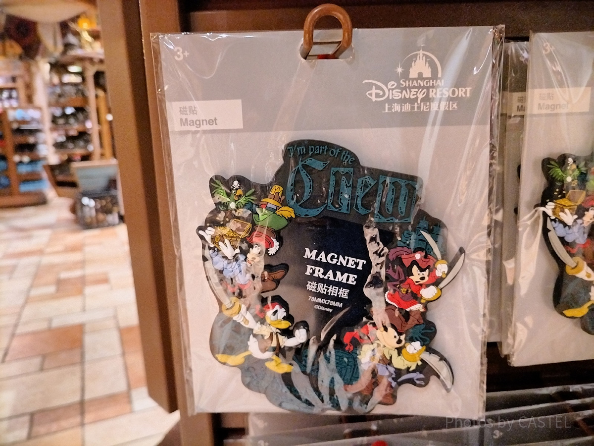 上海ディズニーカリブの海賊グッズ：海賊ミッキー＆フレンズの
