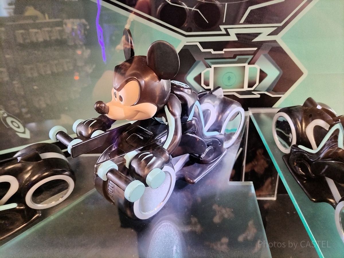 新品未開封】上海ディズニーランド限定 トロン ラジコン