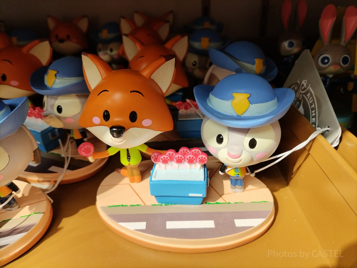 上海ディズニーズートピアグッズ：ニック＆ジュディのフィギュア