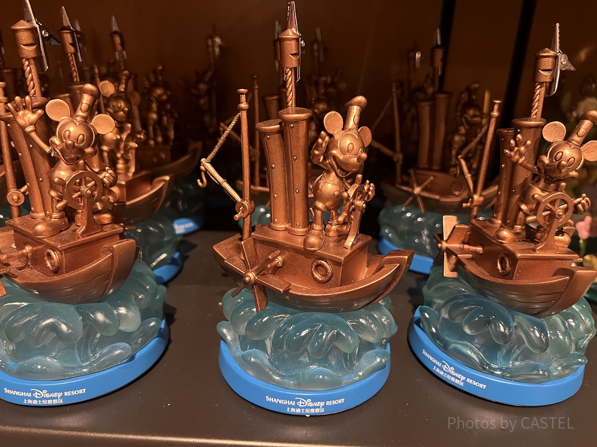 ディズニーフィギュア・グッズ専門店 ディズニーコレクション