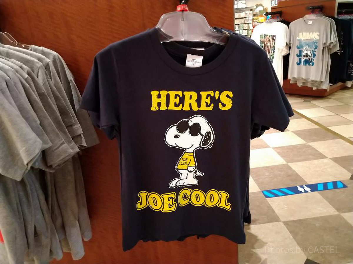 スヌーピーのTシャツ