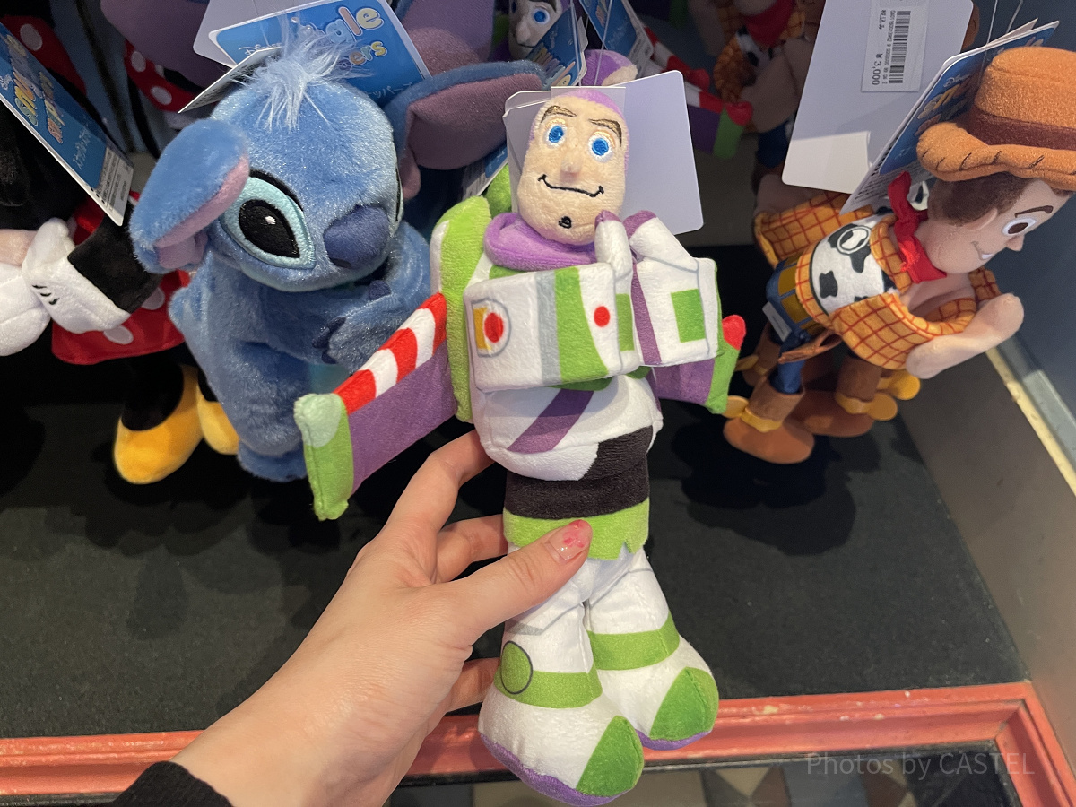 ぬいぐるみ（バズ）